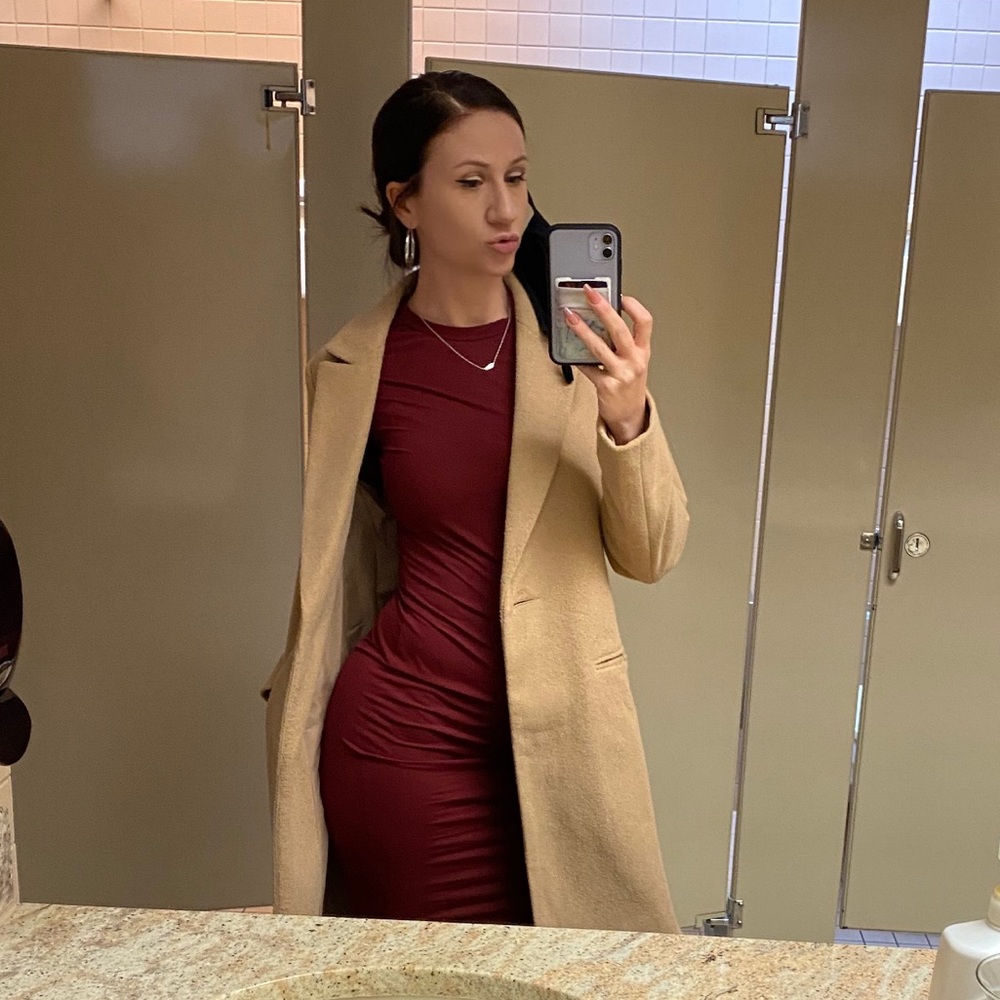 Meet your Posher, Courtney